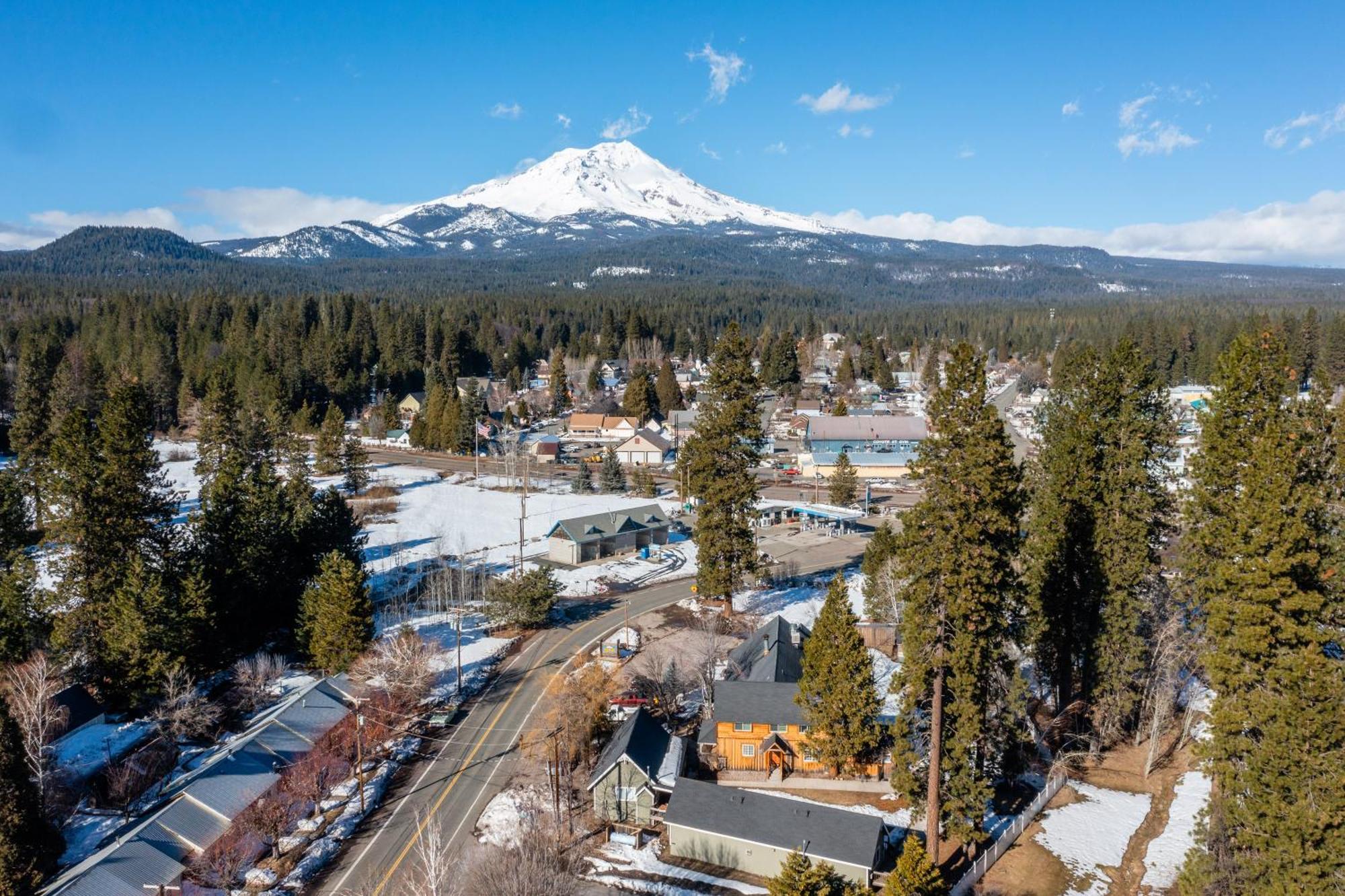 Shasta View Lodge McCloud Exteriér fotografie